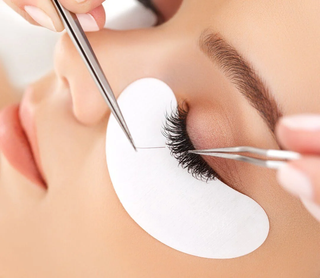 Mega Volume Eyelash Extensions in Algonquin, IL